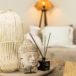 Szálloda Boutiquehotel Omnia *