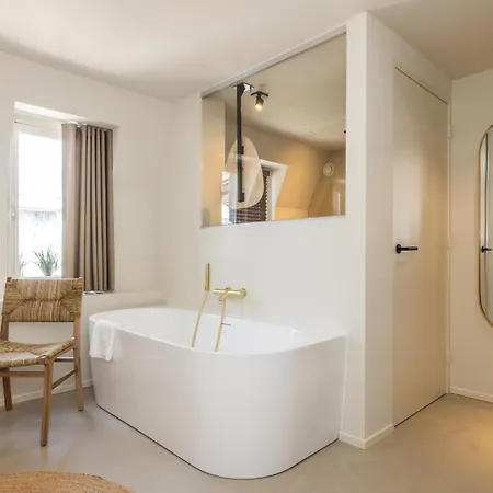 Boutique Omnia - Digital Reception & Keyless 4* Valkenburg aan de Geul