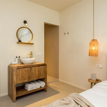 Boutique Omnia - Digital Reception & Keyless 4* Valkenburg aan de Geul
