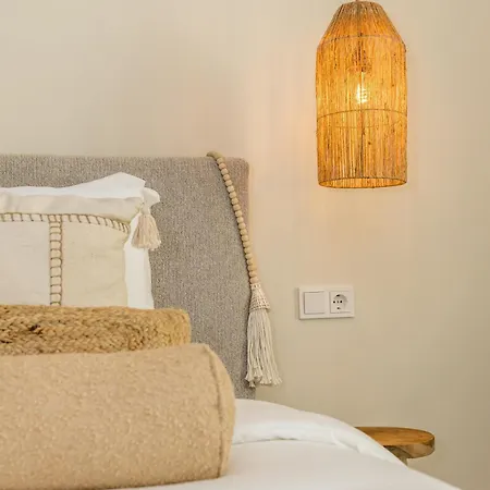 Boutique Omnia - Digital Reception & Keyless Hotel