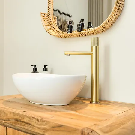 Boutique Omnia - Digital Reception & Keyless