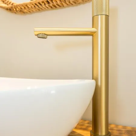 Boutique Omnia - Digital Reception & Keyless Hotel 4*