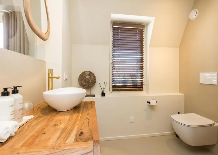 Boutiquehotel Omnia * 法尔肯堡