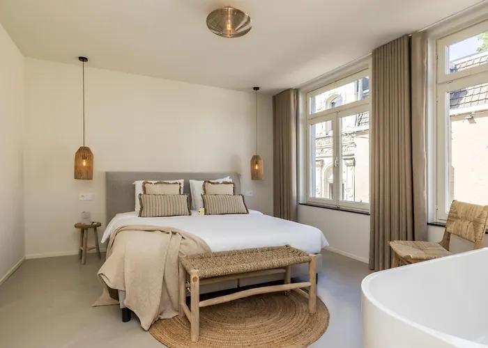 Boutiquehotel Omnia *