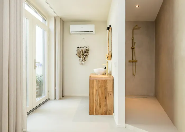 Boutiquehotel Omnia * 法尔肯堡